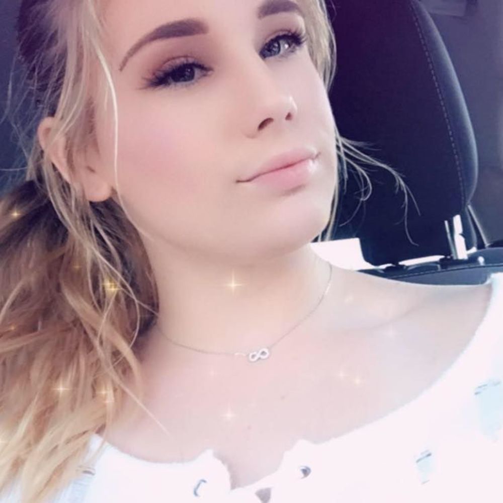 Meet your Posher, Jenna